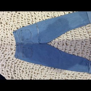 Princess Polly jeans never worn